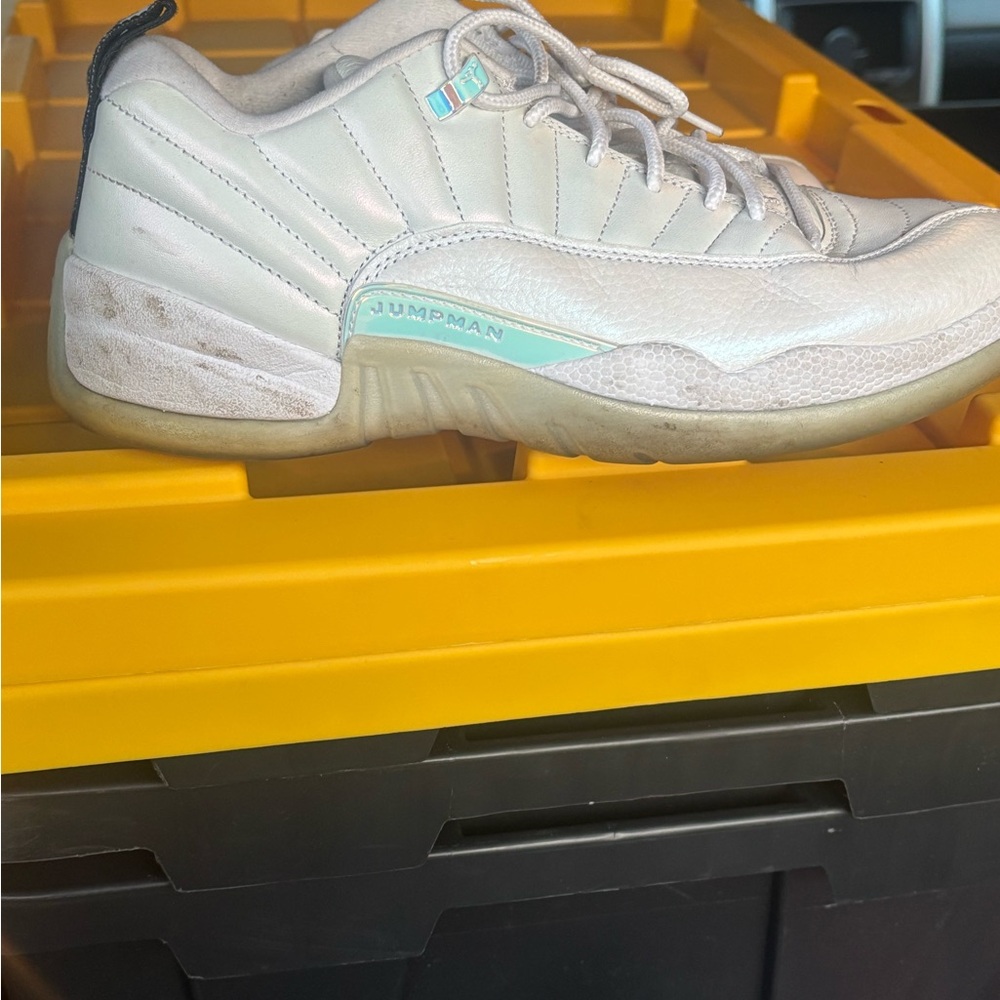 Jordan Jumpman Sneakers - Cream and Aqua